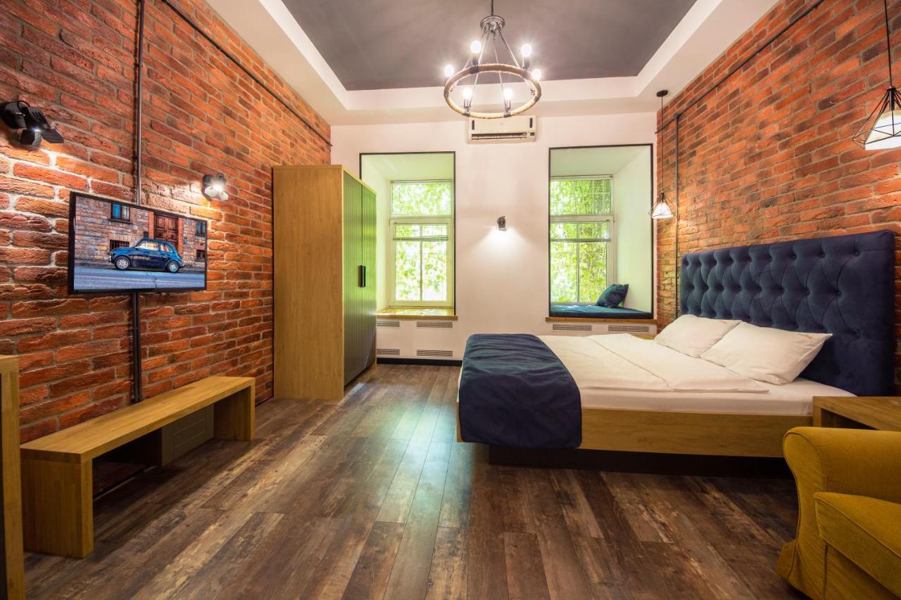 Loft Design Apartments On Desyatynnyi Ln, 7 Киев Екстериор снимка